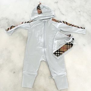 Burberry 3 piece baby set NWOT 3m